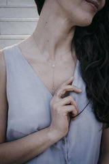 TRIANGLE LARIAT YELLOW GOLD NECKLACE